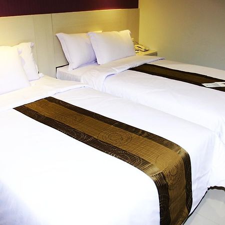 Vio Surapati Bandung Hotel Ngoại thất bức ảnh