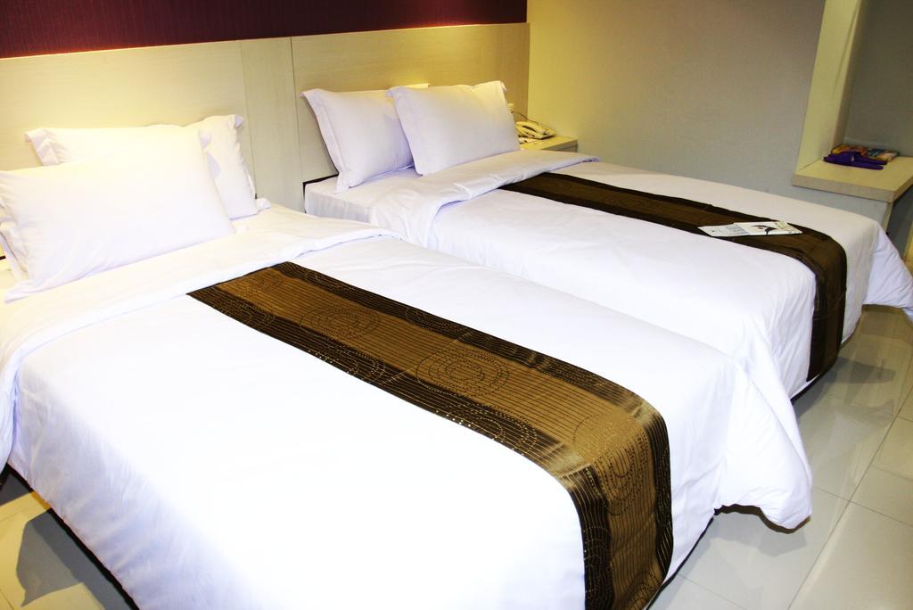 Vio Surapati Bandung Hotel Ngoại thất bức ảnh